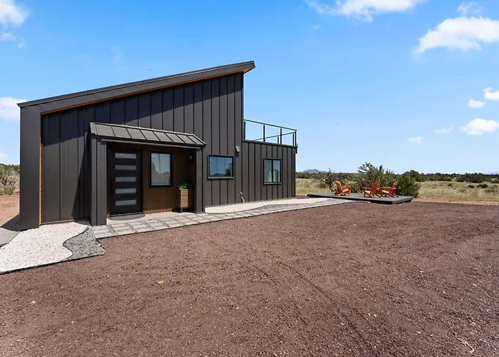 Luxe Desert Retreat - Near Grand Canyon South Rim *